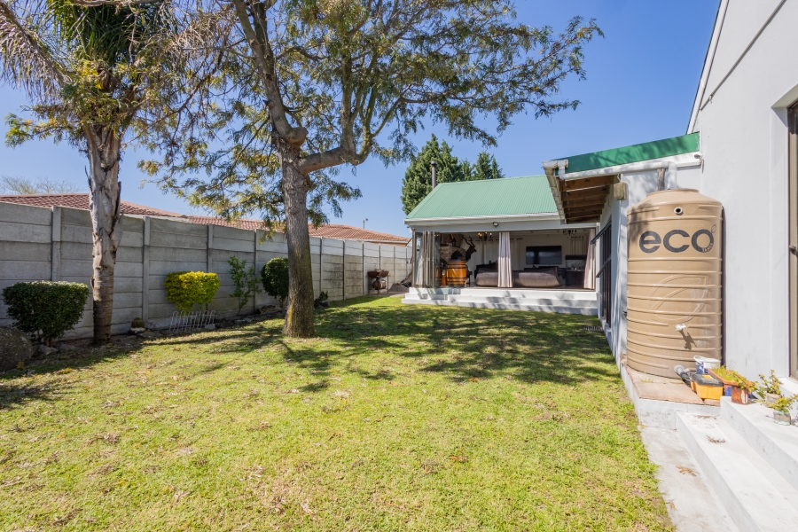 4 Bedroom Property for Sale in Rouxville Western Cape